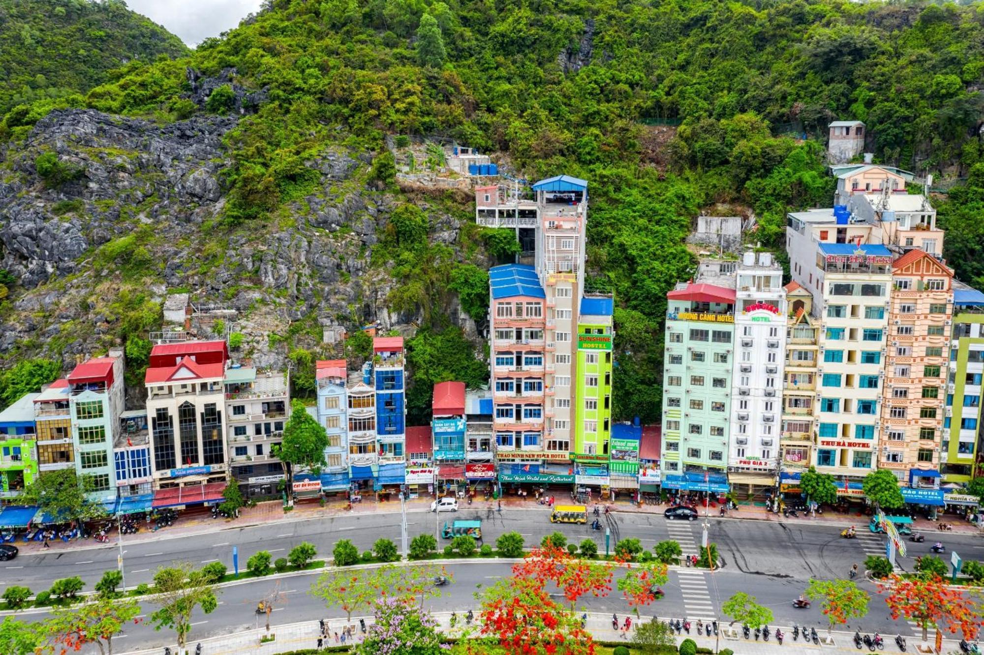 Star Hotel Cat Ba Island Buitenkant foto